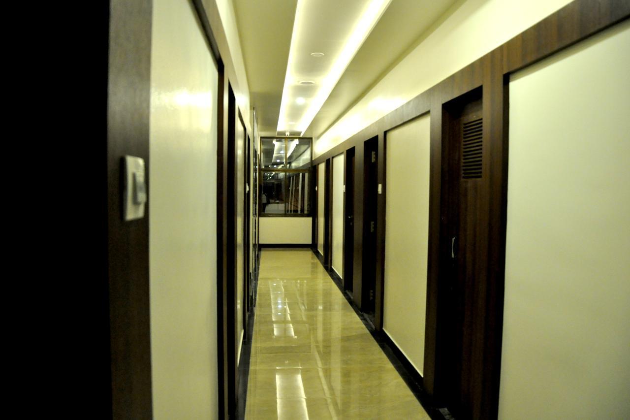 Hotel Gulmohar Pride Ahmednagar Eksteriør bilde