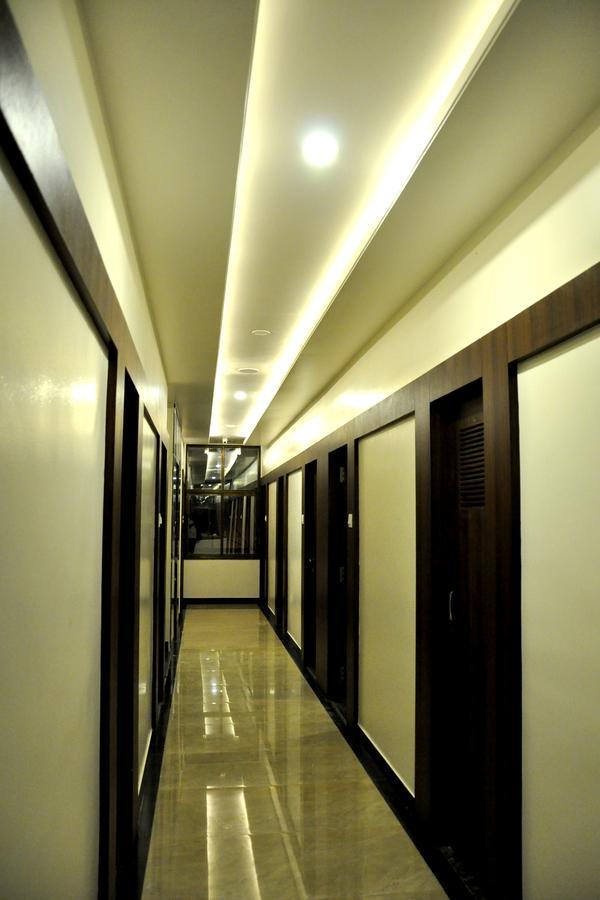 Hotel Gulmohar Pride Ahmednagar Eksteriør bilde